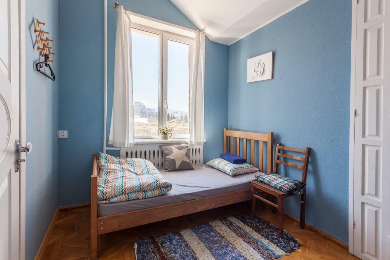 M42 Hostel Tbiliszi Kültér fotó