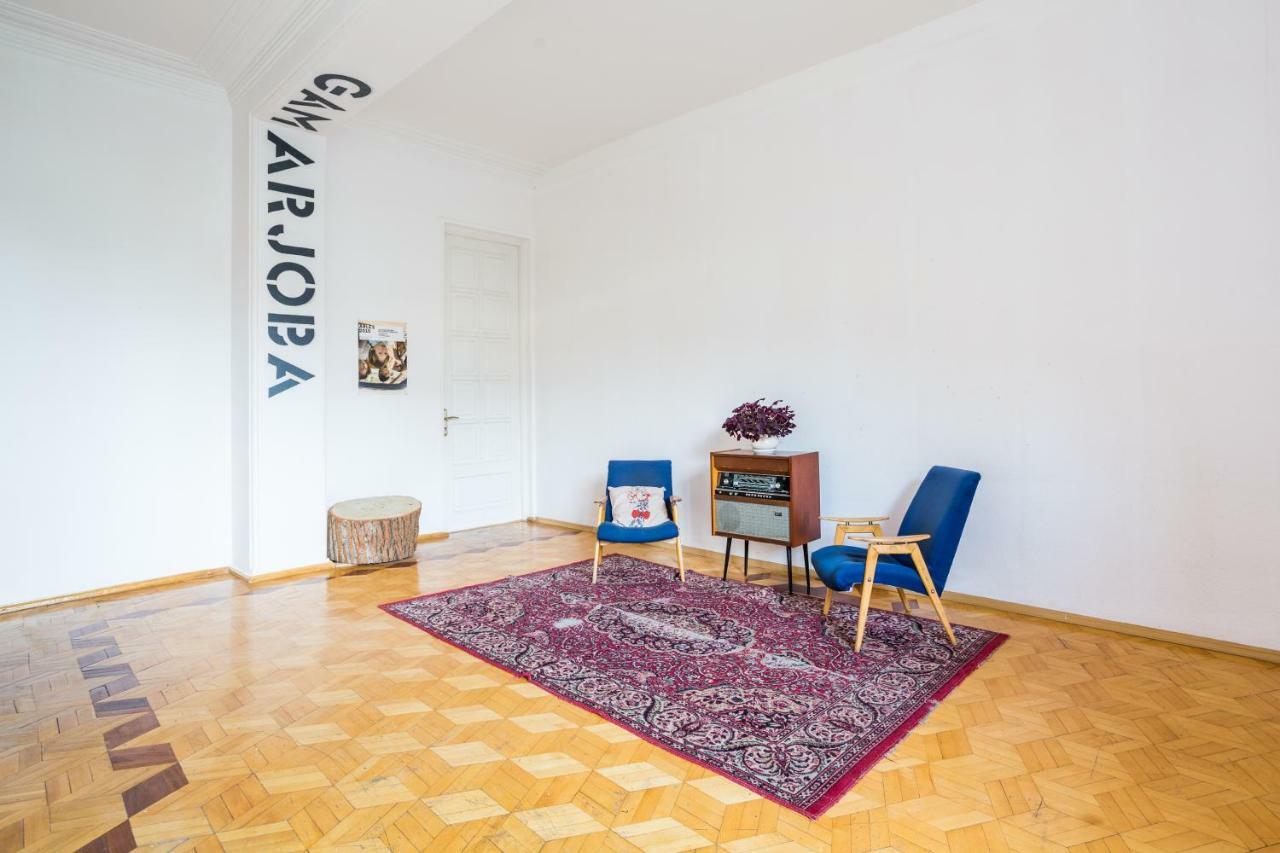 M42 Hostel Tbiliszi Kültér fotó